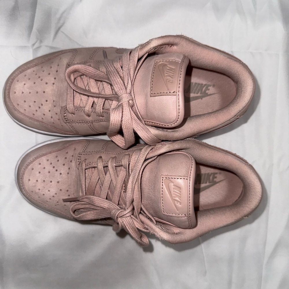 Nike Dunk Low Pink Oxford W7.5